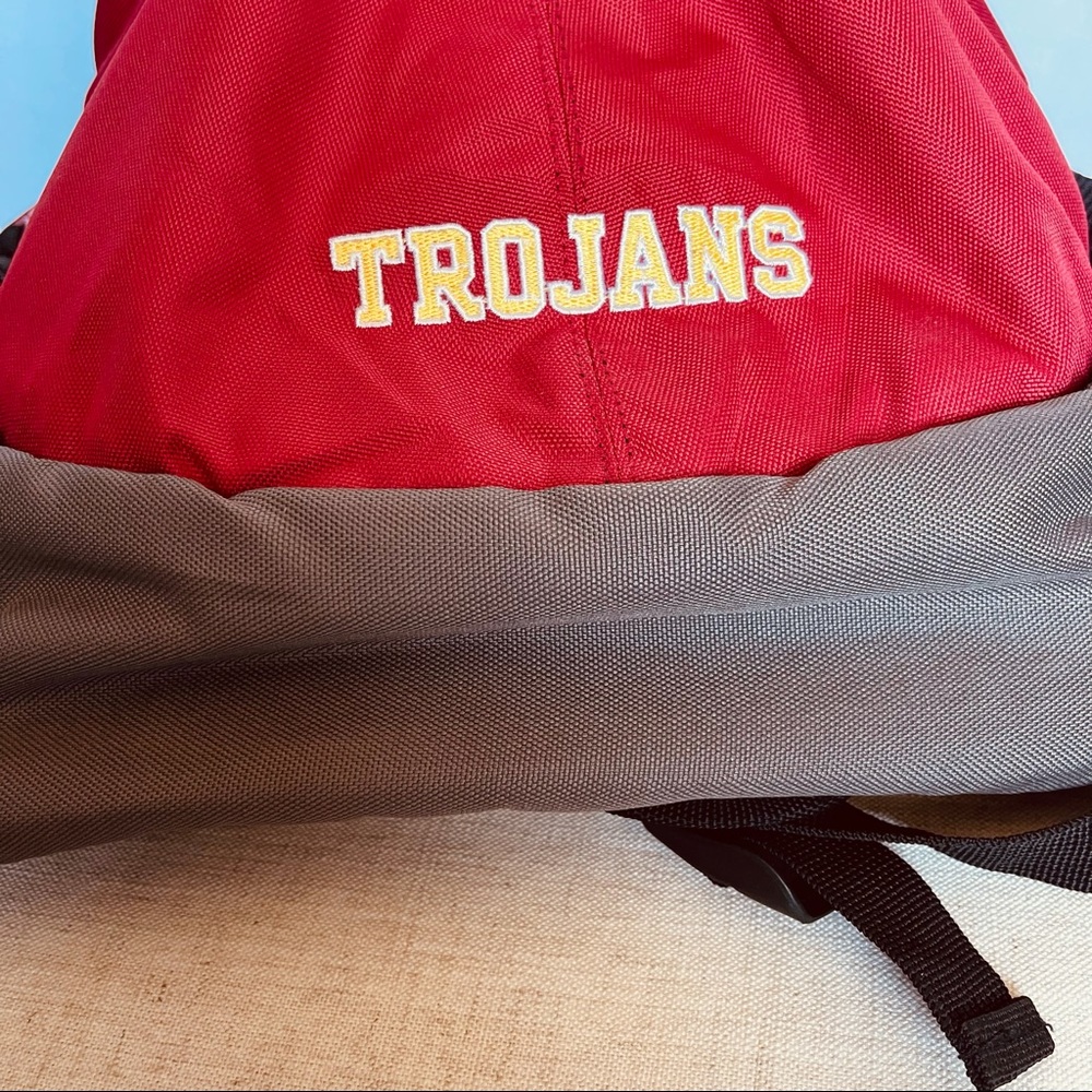 USC Trojans Players Pack Cap College Backpack - Picture 10 of 13